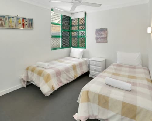 alexandra-headland-accommodation (2)